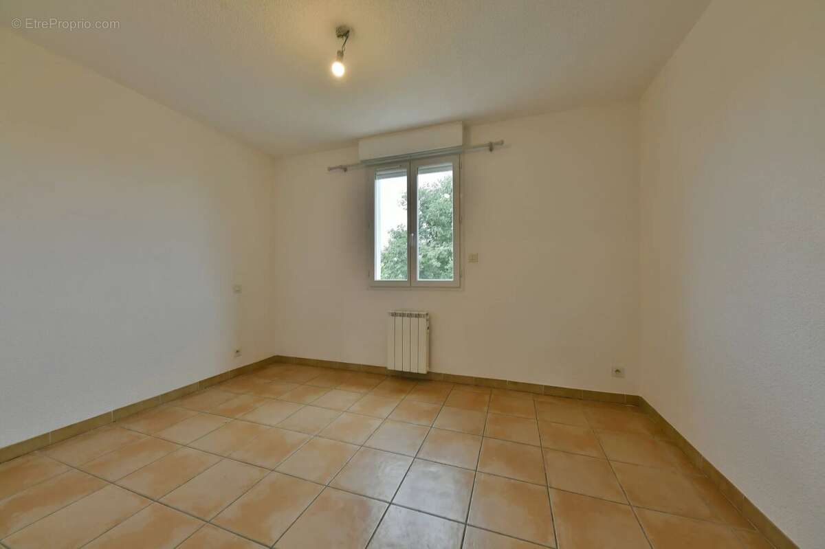 Appartement dans Uzès - photo 9