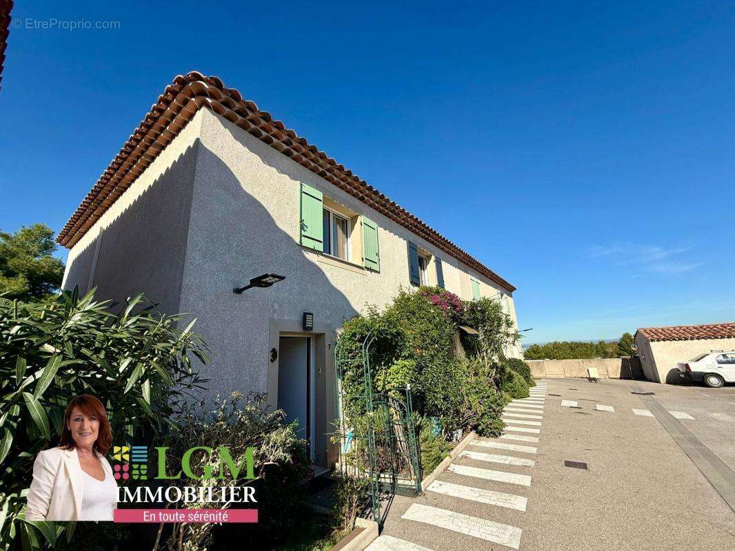 Maison à CHATEAUNEUF-LES-MARTIGUES