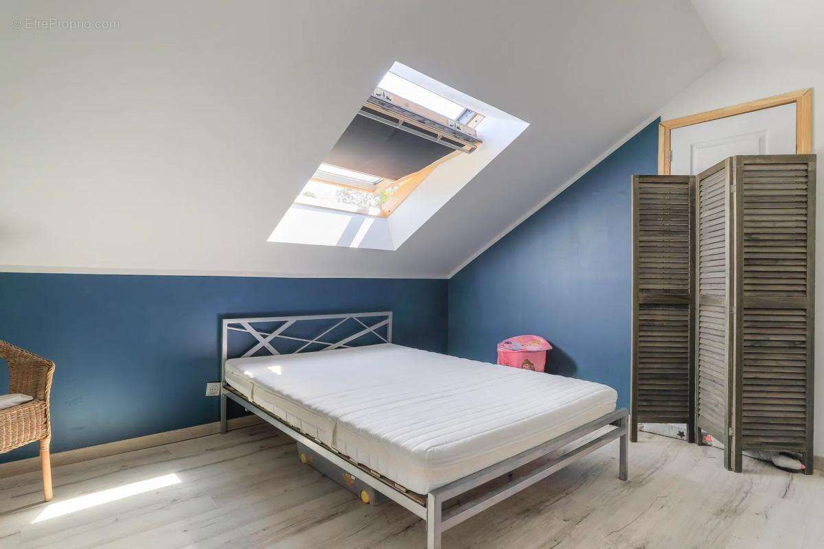 Maison de 6 pièces de 168 m² à Saint-Maulvis - photo 12
