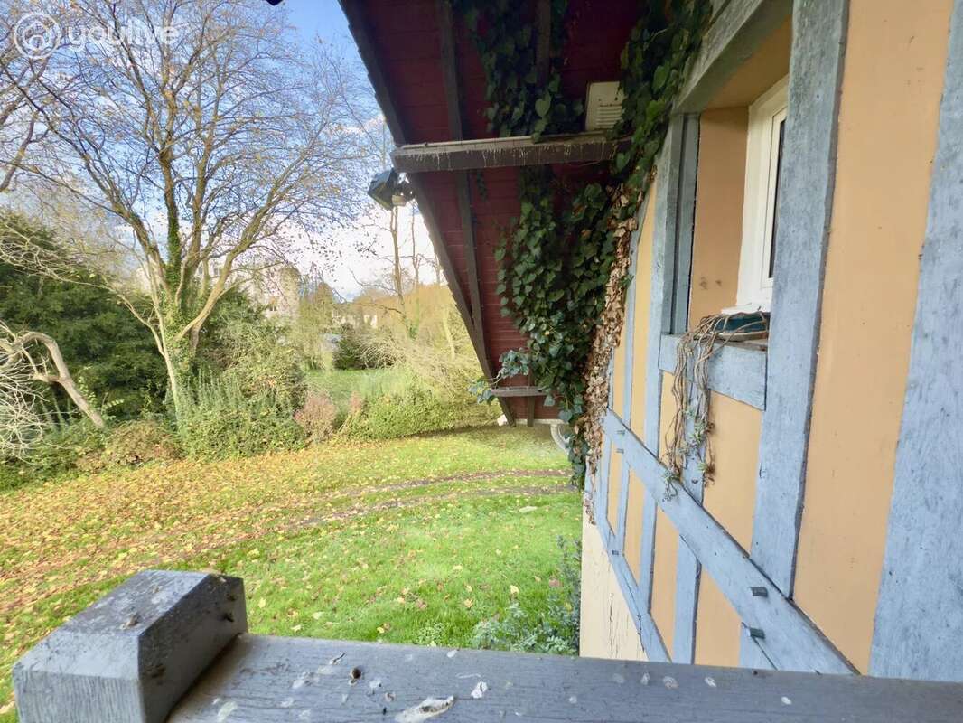 Maison à CANY-BARVILLE