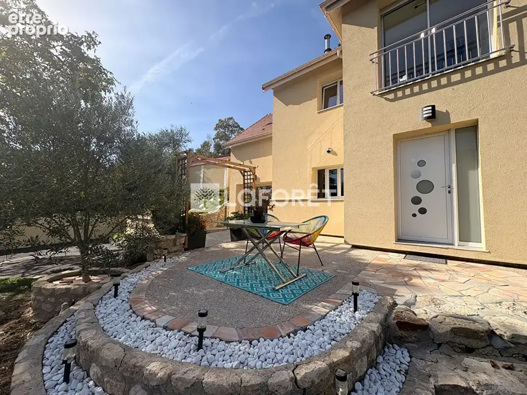 Maison Tessancourt Sur Aubette 7 pièce(s) 162 m2 - photo 14