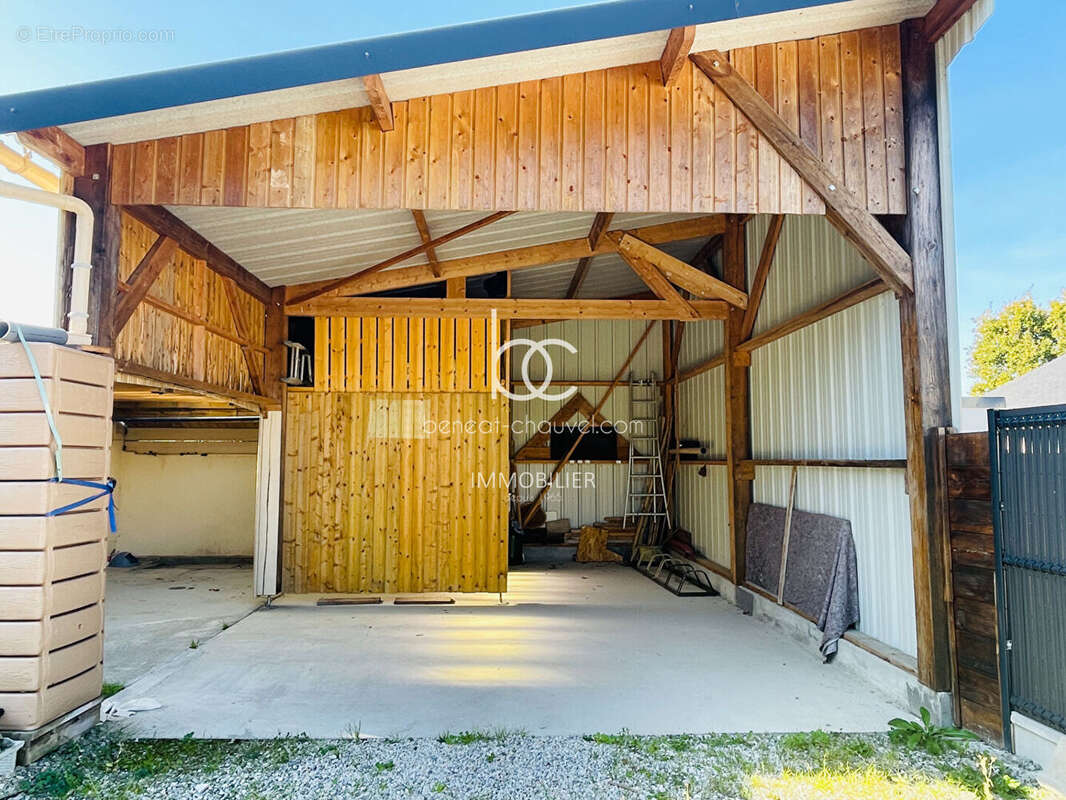 Maison à LE TOUR-DU-PARC