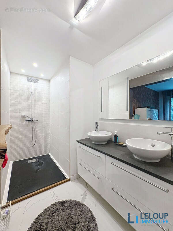 Maison à MONT-SAINT-AIGNAN