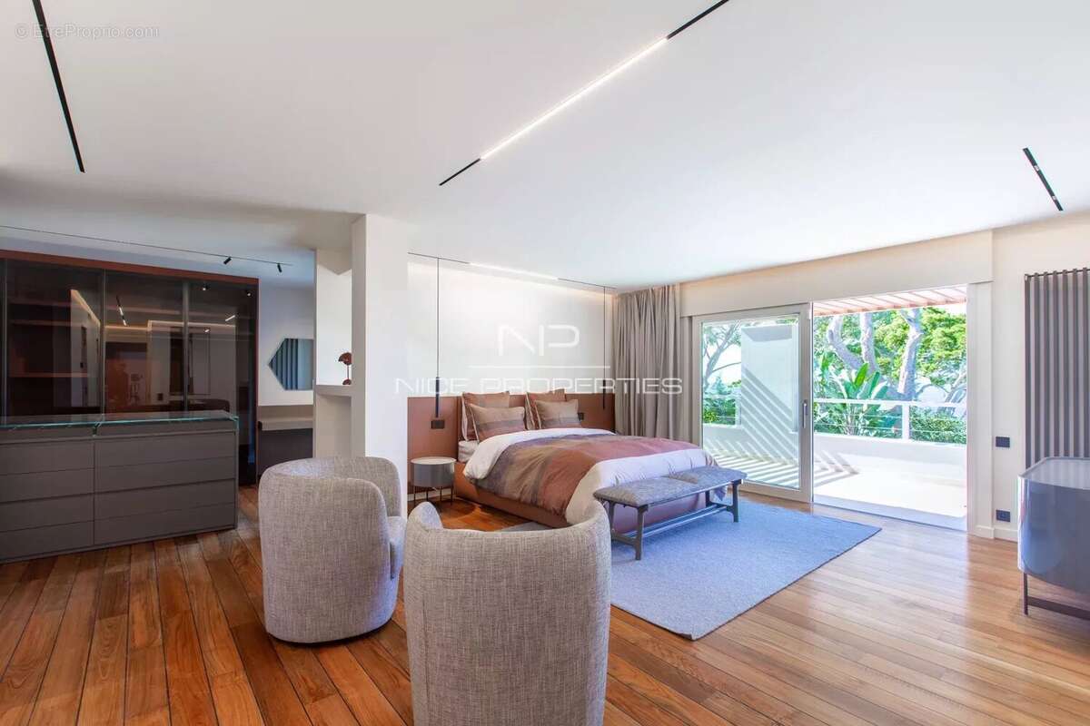 Maison à SAINT-JEAN-CAP-FERRAT