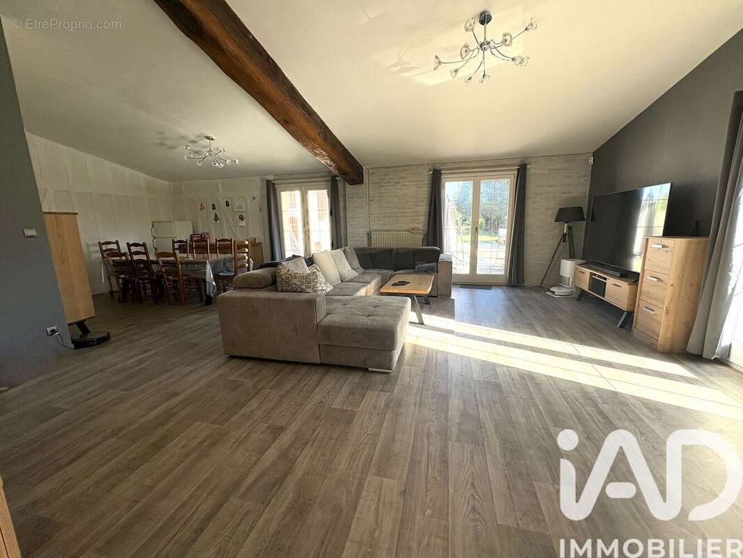 Photo 2 - Maison à VITRY-LE-FRANCOIS