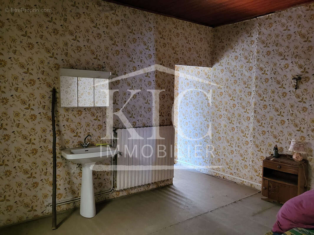 Maison à MARSEILLETTE