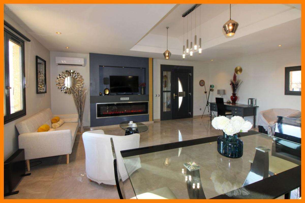 Maison 205 m² à La Boisse  - photo 4