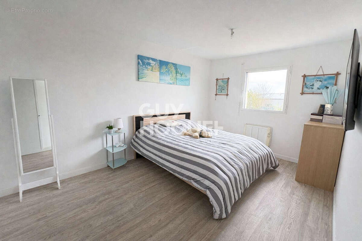 Maison à SAINT-NOLFF