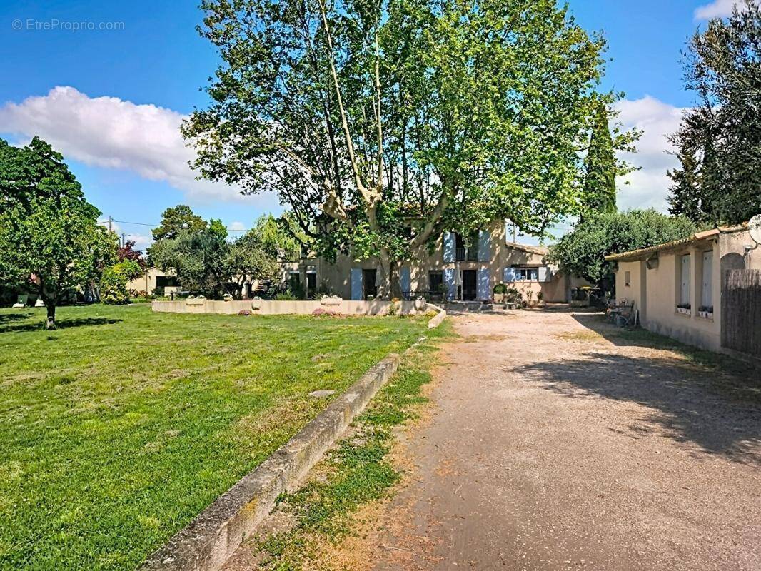 Maison à MONTEUX