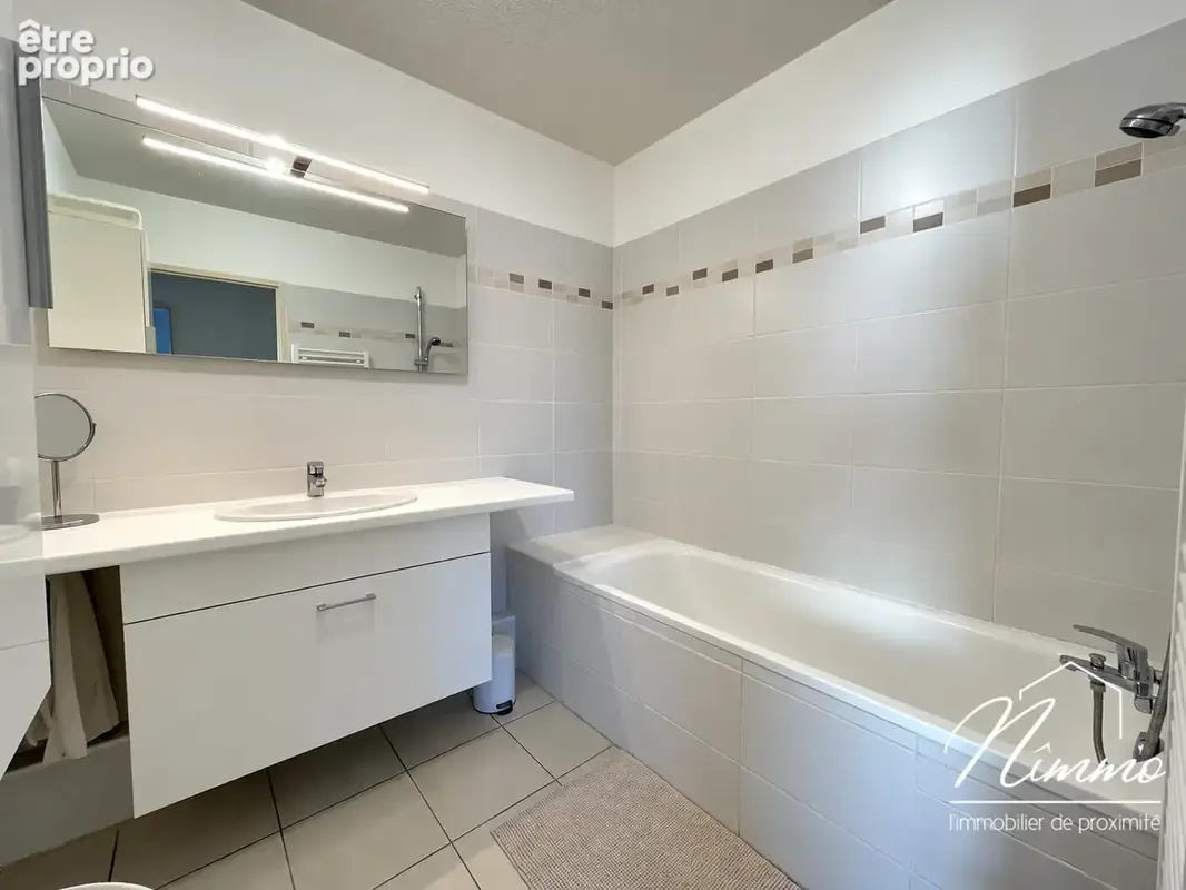 Nimes notre dame appt type 3 avec terrasse et garage en exclusivite - photo 9