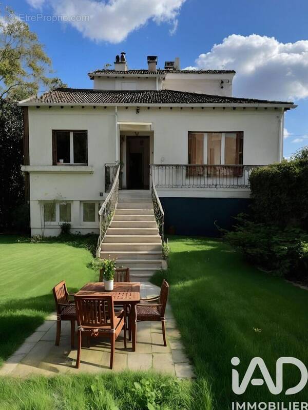 Photo 1 - Maison à VAUX-SUR-SEINE