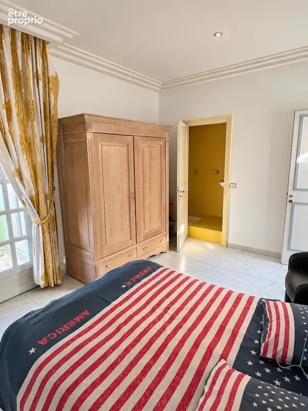  Belle demeure de 350 m² habitable – Proche Clinique Clémenville– Terrain de 1 000 m² avec piscine - photo 13