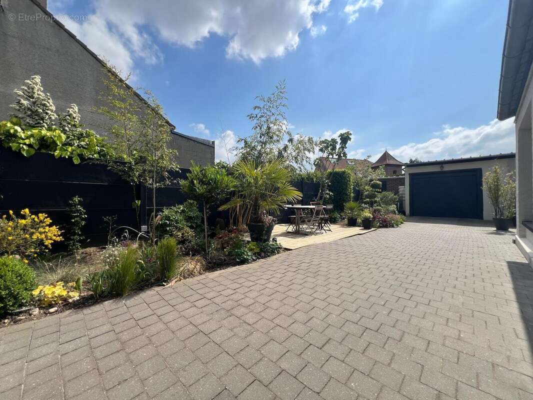 Photo 2 - Maison à CARVIN