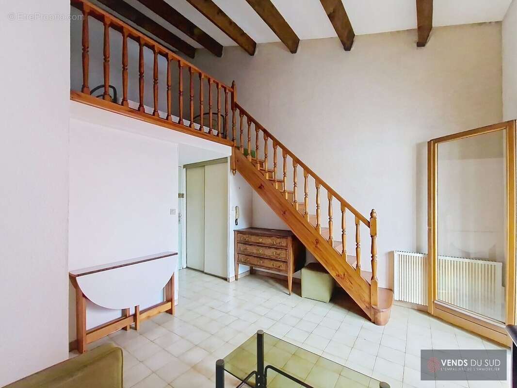 Appartement à LAMALOU-LES-BAINS