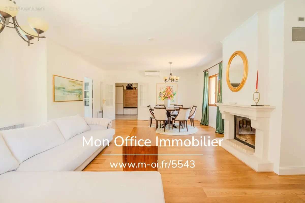 Maison à SAINT-RAPHAEL