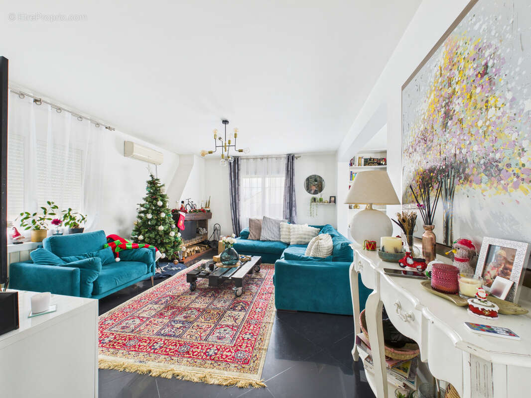 Maison à SARTROUVILLE