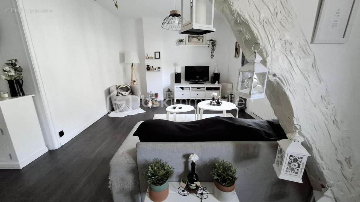 Appartement à MEREVILLE