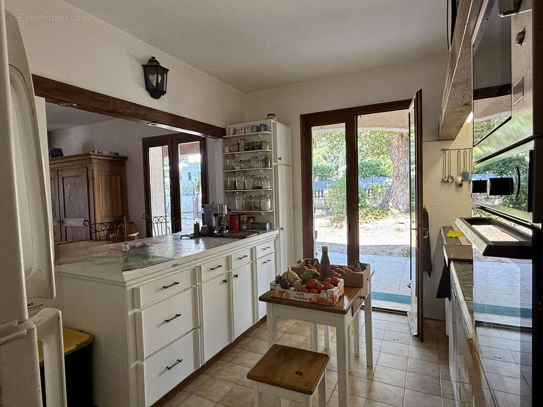 Maison à BAGNOLS-SUR-CEZE