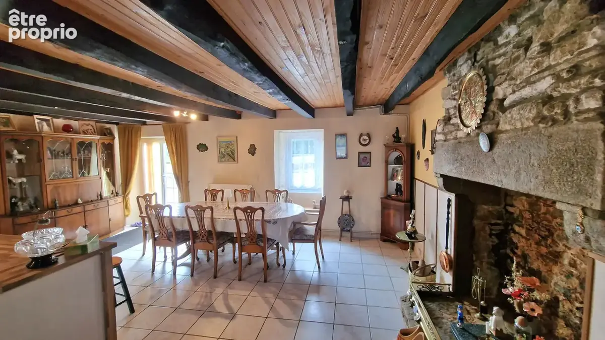 CÔTES D'ARMOR  Plemet - Belle et spacieuse maison en pierre avec gîte de 2 chambres, grand jardin, garage, parking, rural. - photo 5