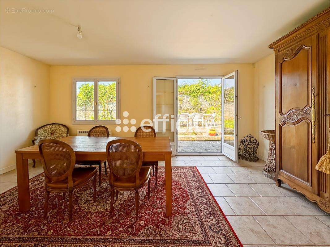 Maison 94 m² à Dieudonne  - photo 13