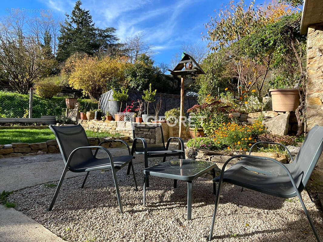 Maison à LONS-LE-SAUNIER