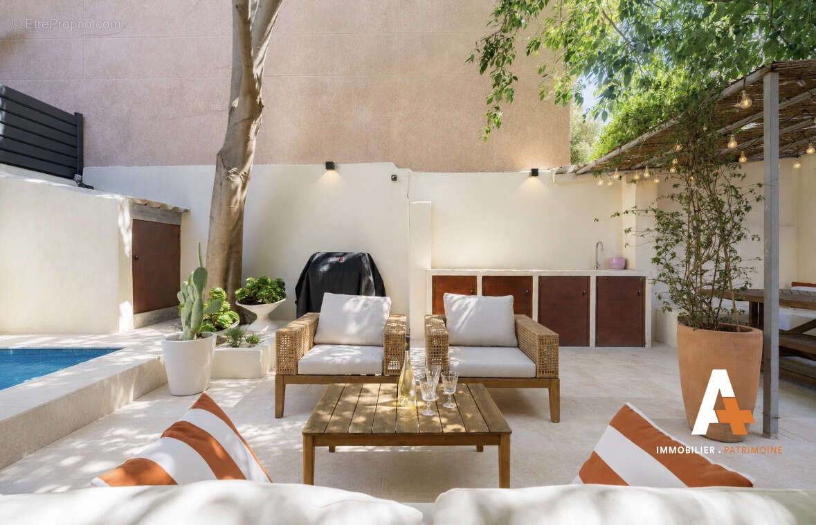 Maison à MARSEILLE-8E