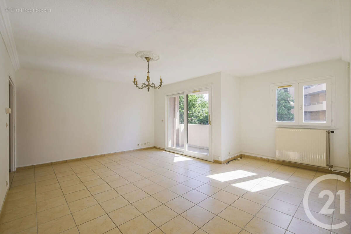 Appartement à GRENOBLE