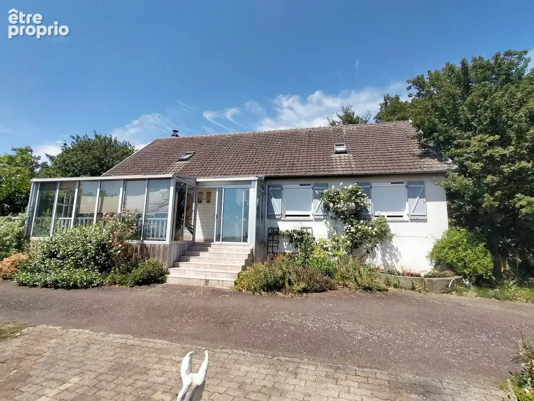 maison à vendre Crennes sur Fraubée 