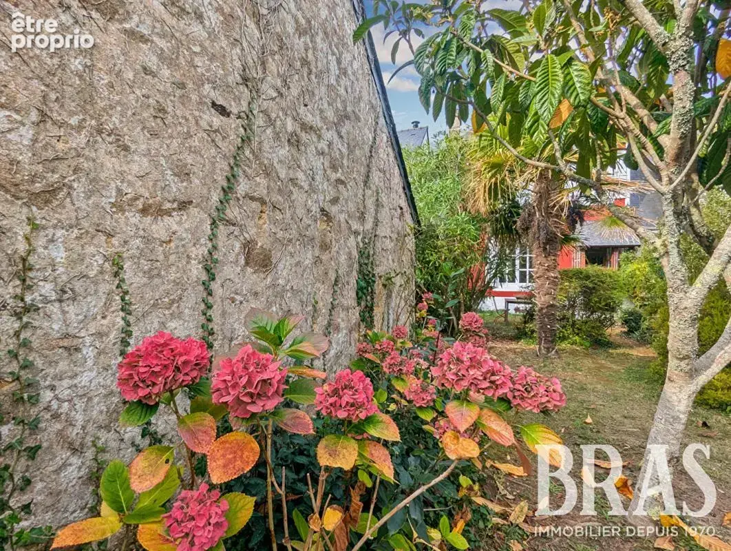 Maison charme grand potentiel- Ile d'Arz - photo 1