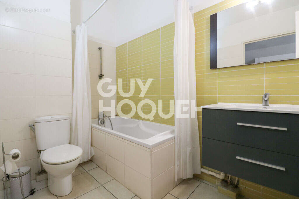 Appartement à SAINT-DENIS