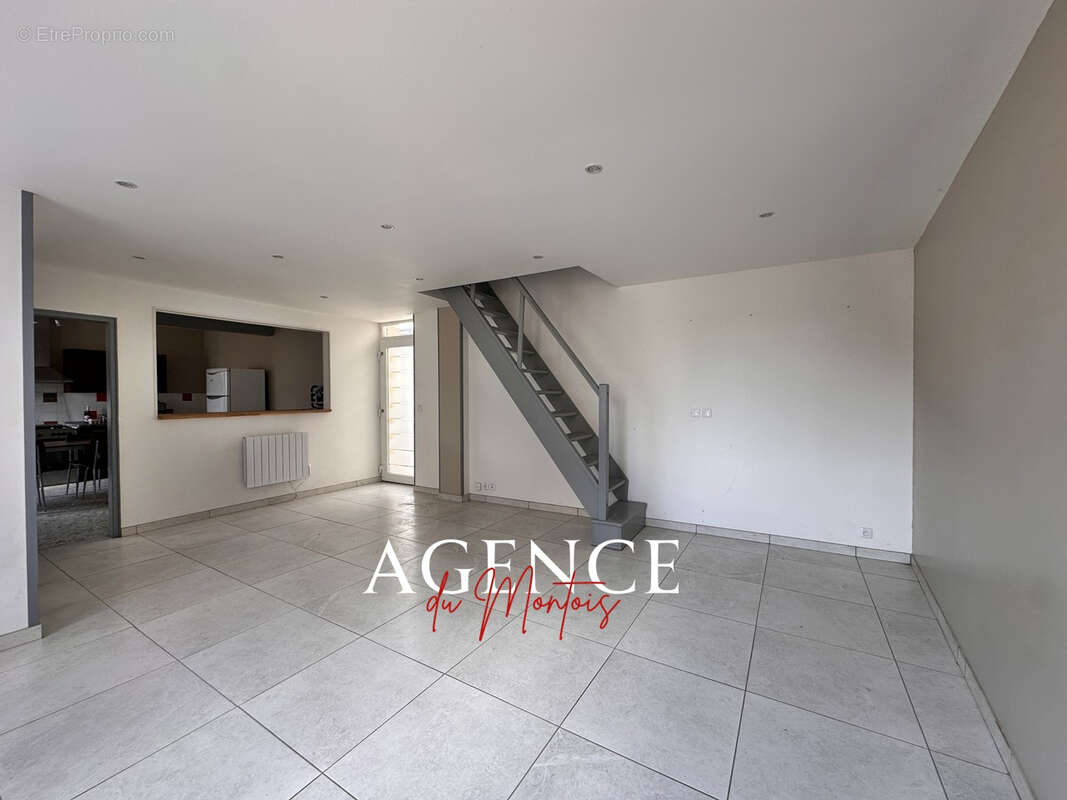 Maison à NOGENT-SUR-SEINE