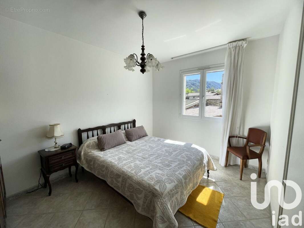 Photo 4 - Maison à SAINT-FORTUNAT-SUR-EYRIEUX