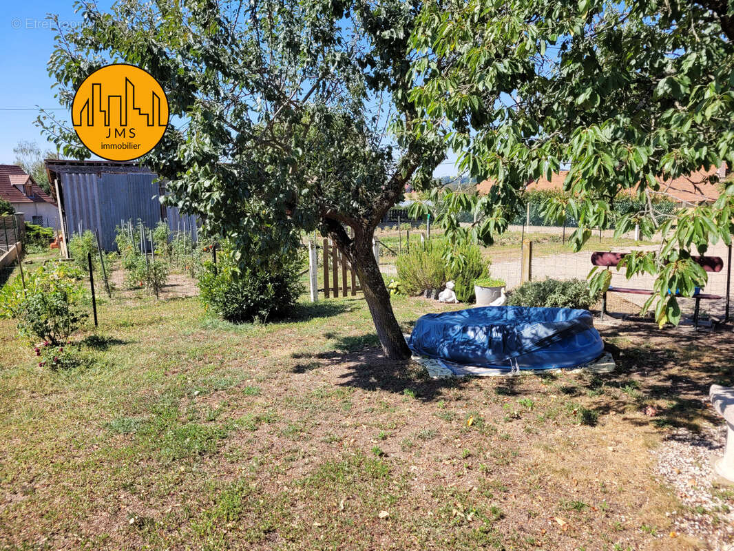 Maison à LA FERTE-HAUTERIVE