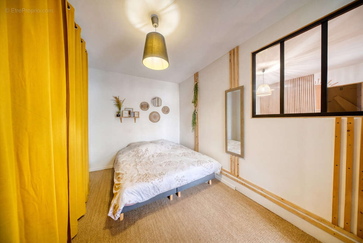 Appartement à MARSEILLE-14E