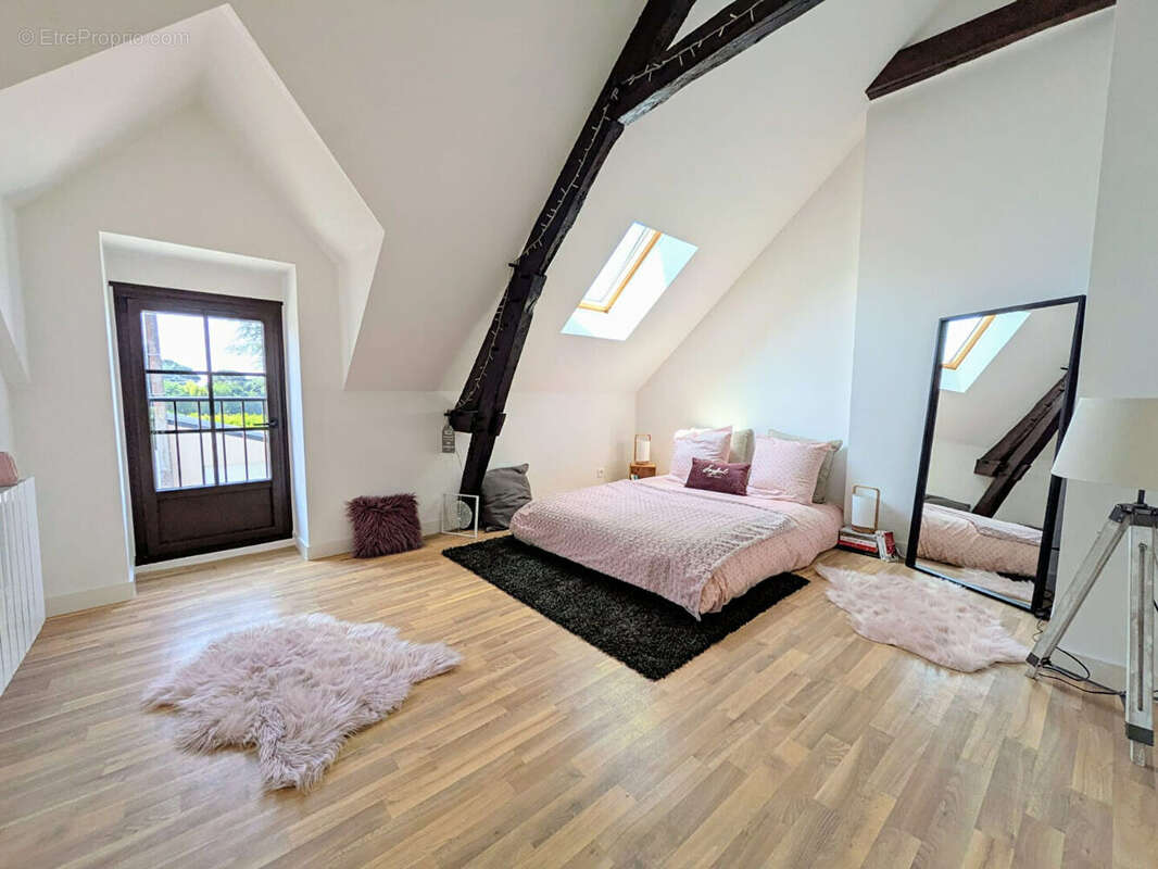 Maison à LA CHAPELLE-SUR-ERDRE