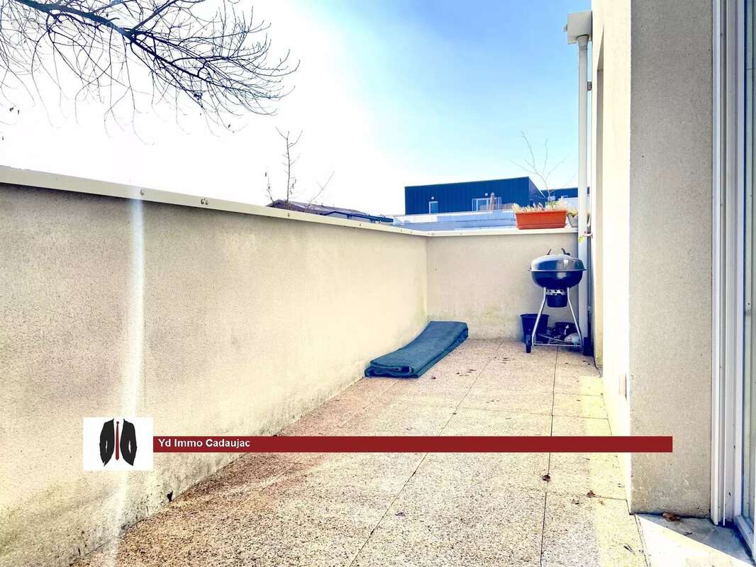 Appartement à VILLENAVE-D&#039;ORNON