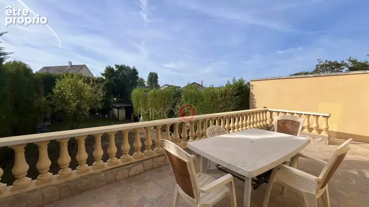 Maison 10 pièces 192 m² à vendre à Gagny (93220) - photo 4