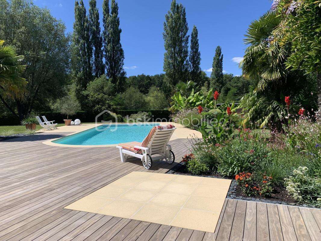 Maison d'architecte nichée dans un parc arboré, au calme absolu - photo 6