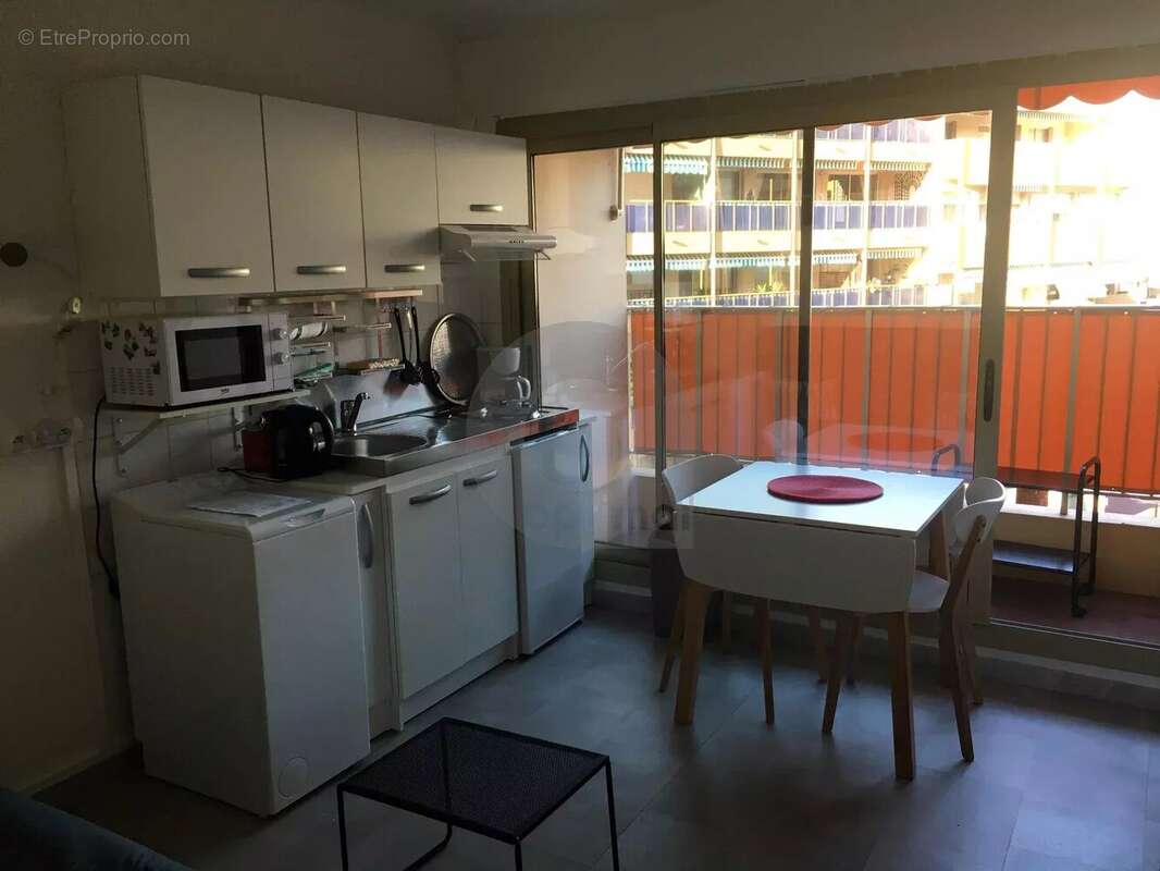 Appartement à ROQUEBRUNE-CAP-MARTIN