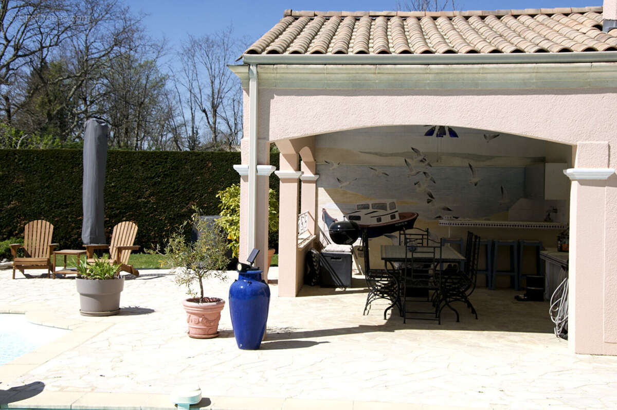 Maison à MARTIGNAS-SUR-JALLE