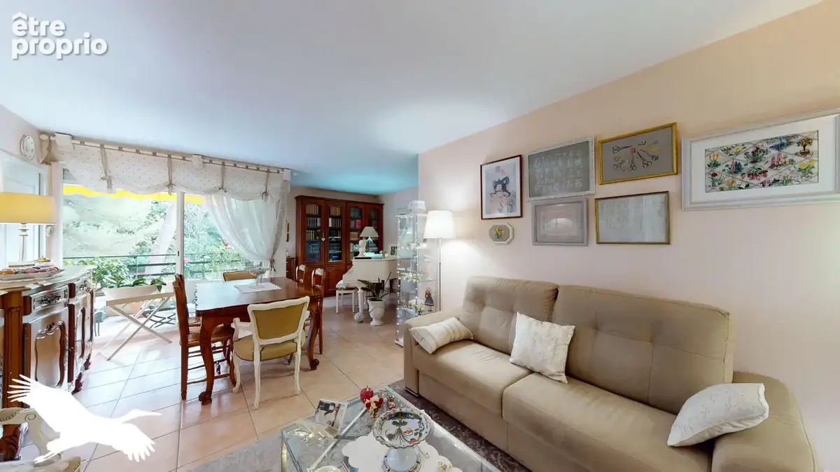 A VENDRE - Marseille 13009 - Secteur Mazargues, Appartement 3 pièces 75m² avec terrasse de 21m² et box et sous-sol - photo 6