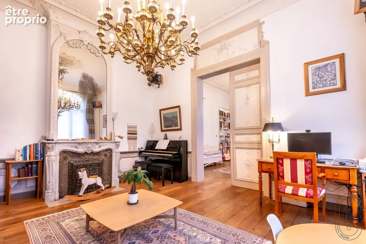 Maison 9 pièces 360 m² à vendre à Bergues (59380) - photo 3
