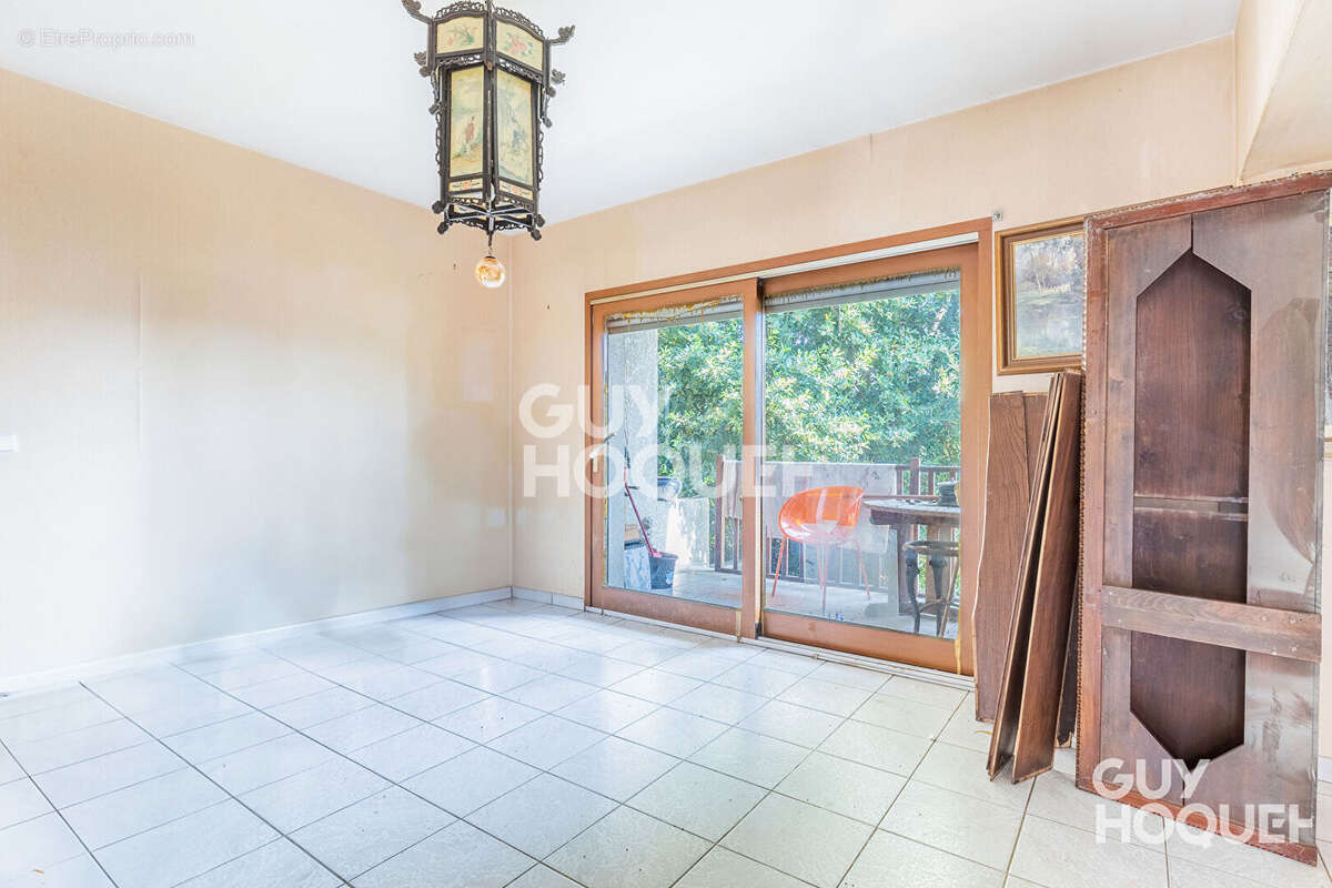 Maison à SAVIGNY-SUR-ORGE