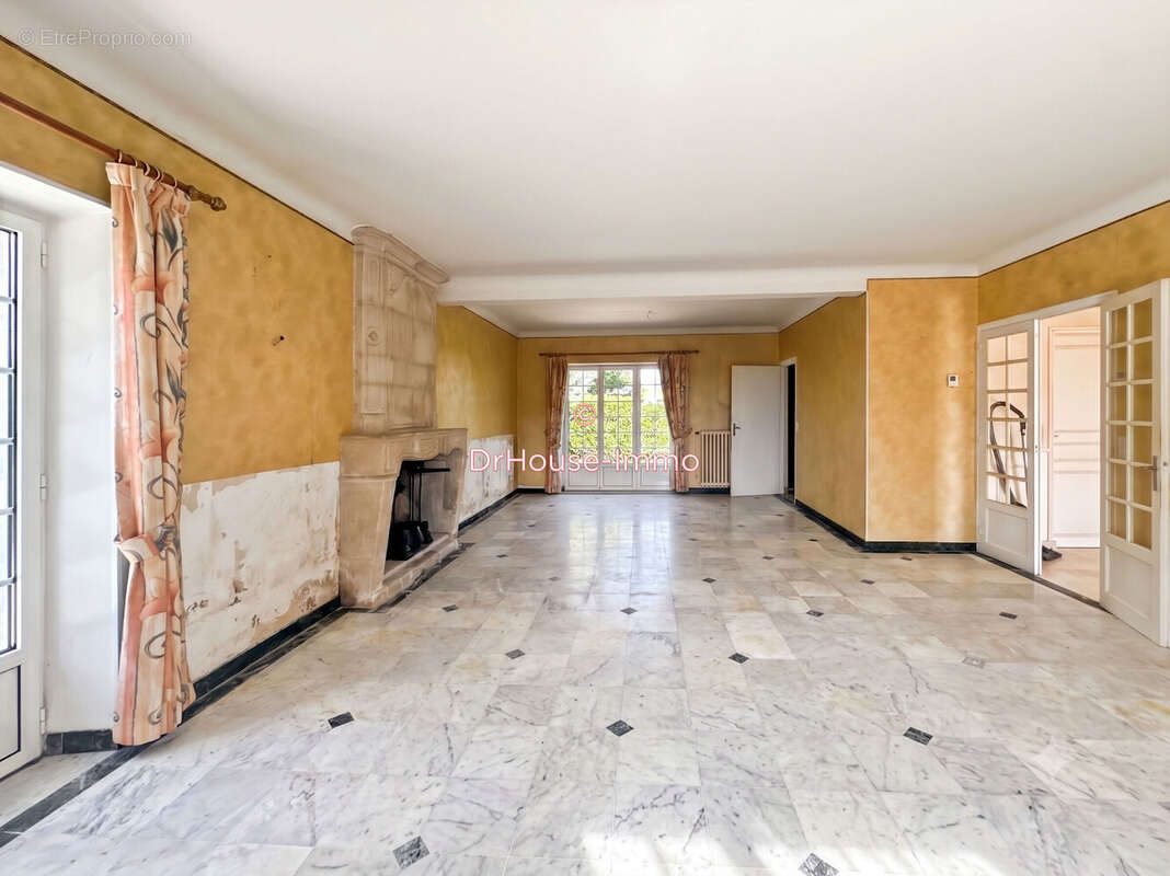 Maison 165 m² à Saint-Longis  - photo 5