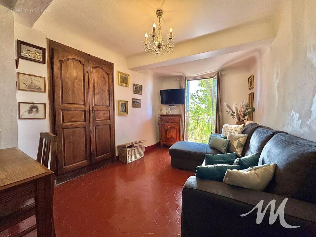 Appartement à LA VERDIERE