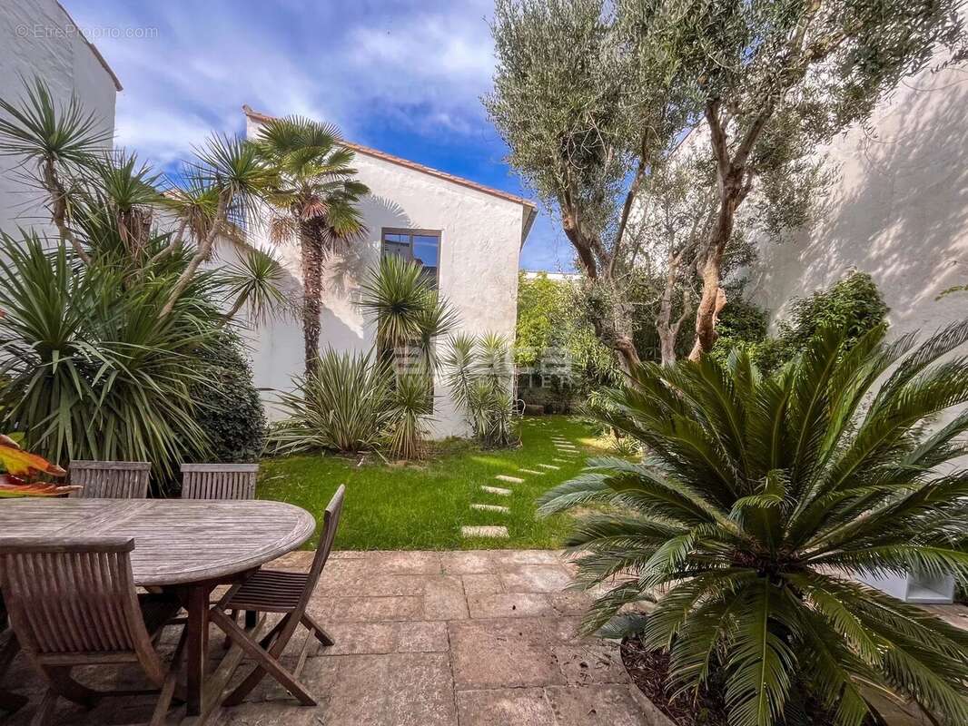 Maison à SAINTE-MARIE-DE-RE