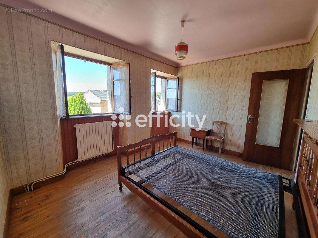 Maison 198 m² à Les Monts-Verts  - photo 21