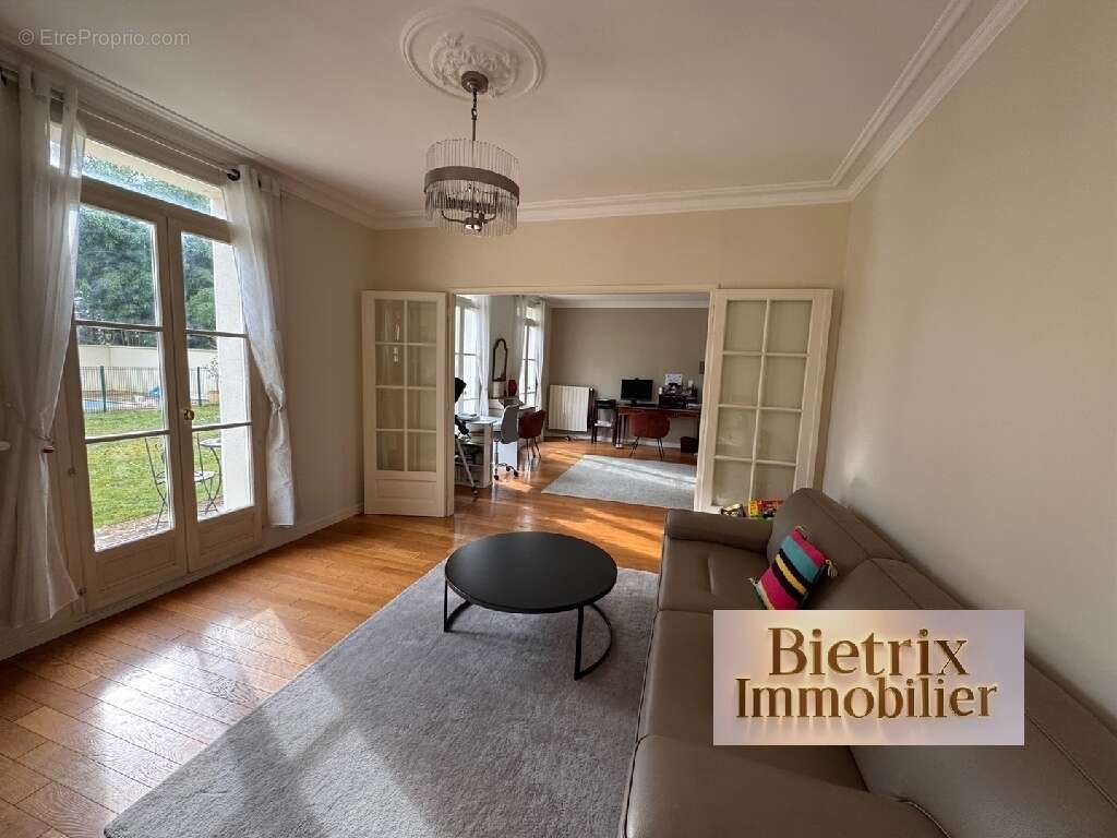 Maison à L'ISLE-ADAM