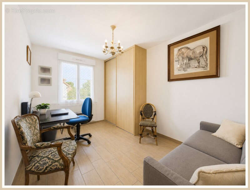 Appartement à MAROLLES-EN-HUREPOIX