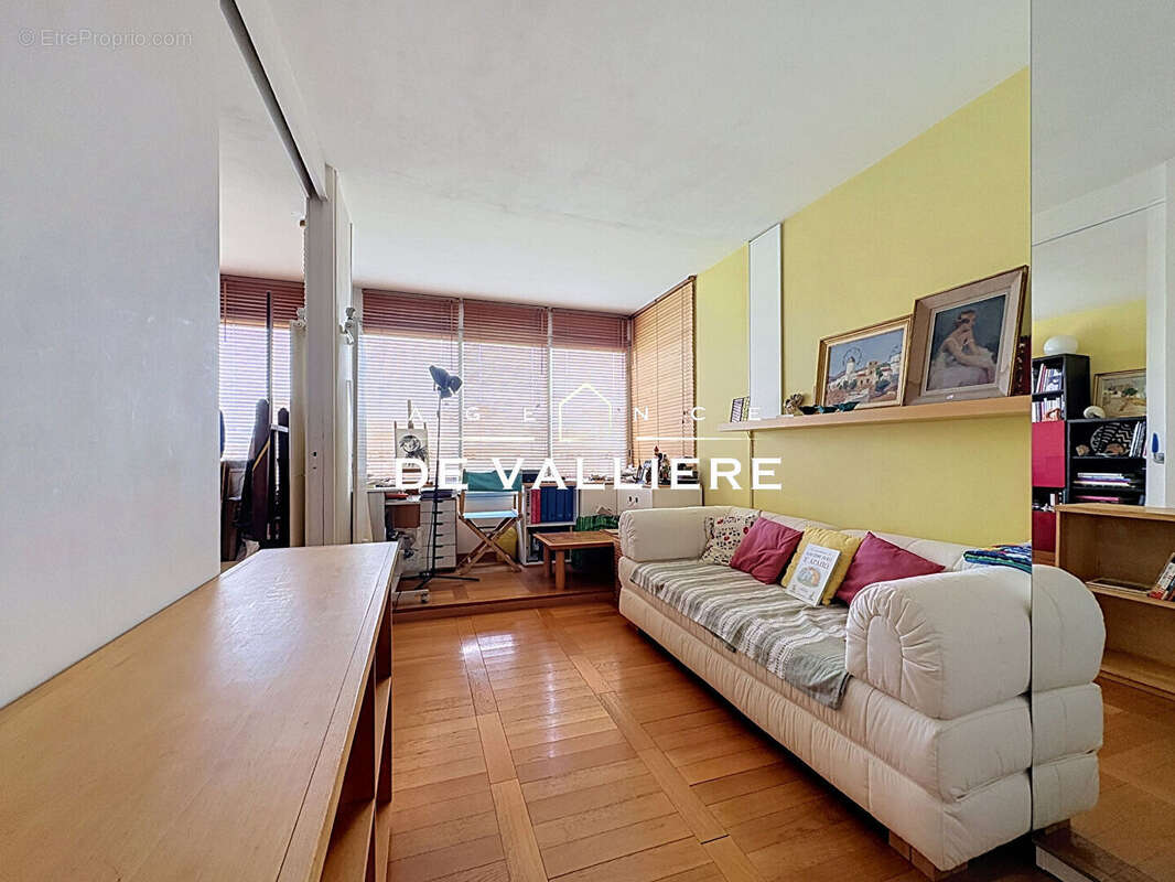 Appartement Nanterre 6 pièce(s) 134.80m2 - photo 9
